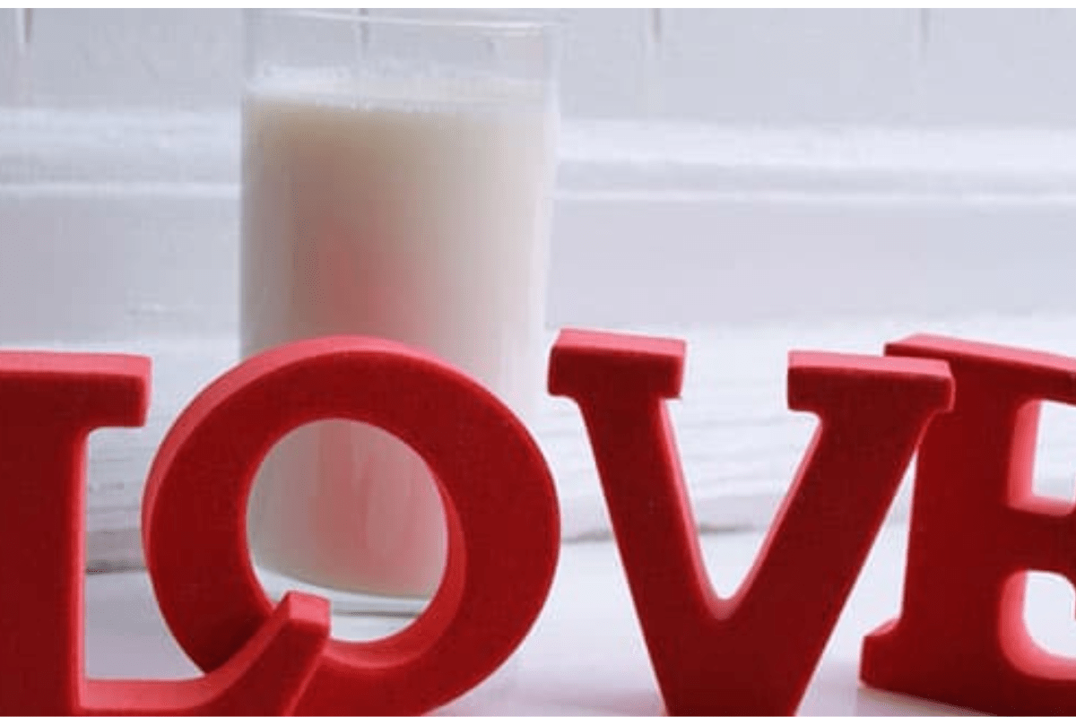10 good reasons to LOVE milk on Valentine’s Day (and every day)