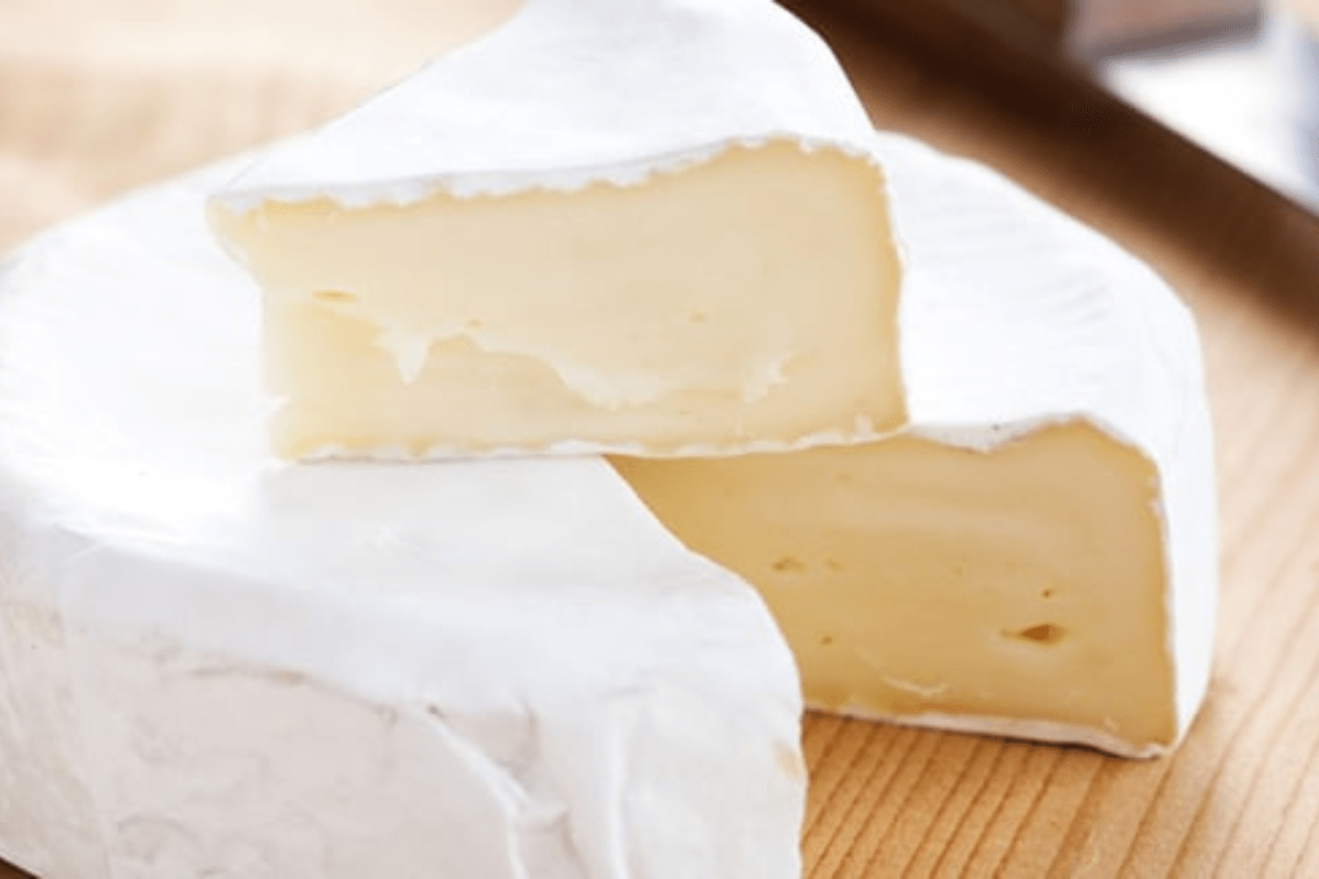 Seven Cheeses Explained: The Ultimate Cheese Guide