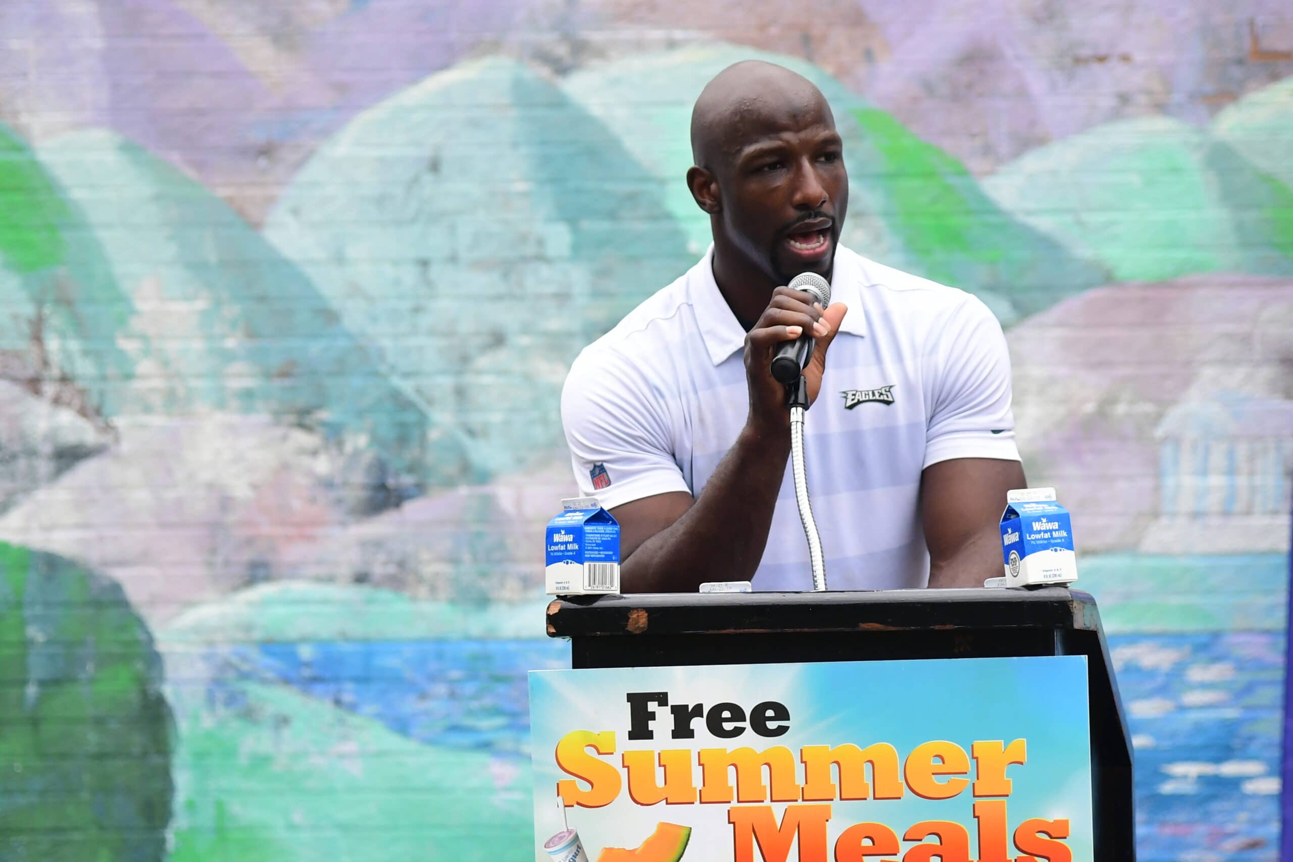 Summer Meals Program Comes Full Circle for Former NFL Star