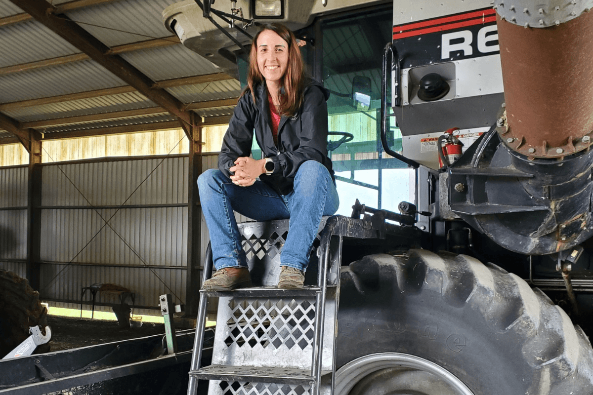 Virtual Farm Tours: Students Connect with Farmers in Real Time