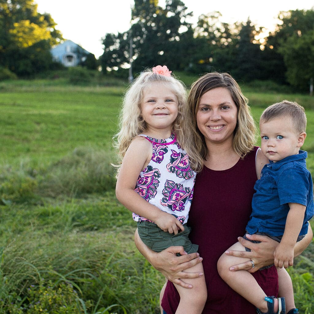 farmer renee with her two kids