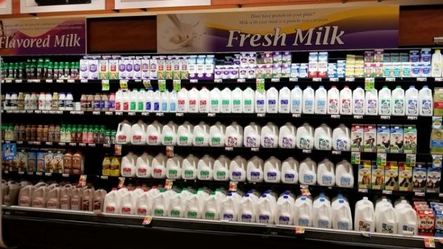 Dairy Checkoff Helps New York Retailers Keep Dairy Cases Clean, Well-Stocked