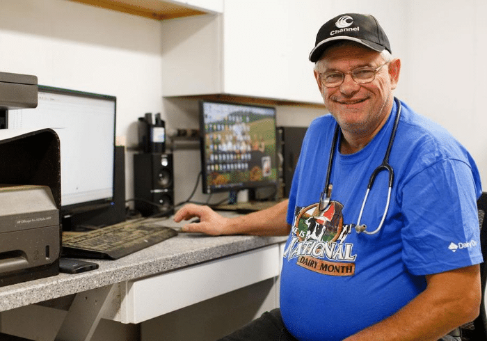 Virtual Farm Tour Hosts Featured in National Dairy Publication; Fall 2020 Tour Dates Set