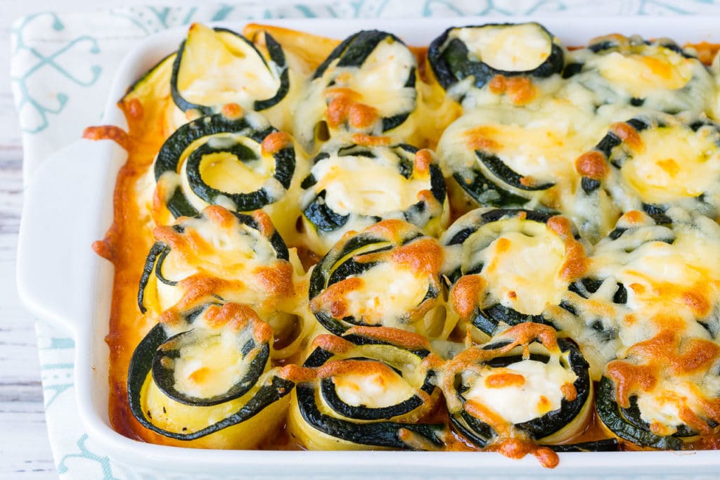 Zucchini lasagna roll-up