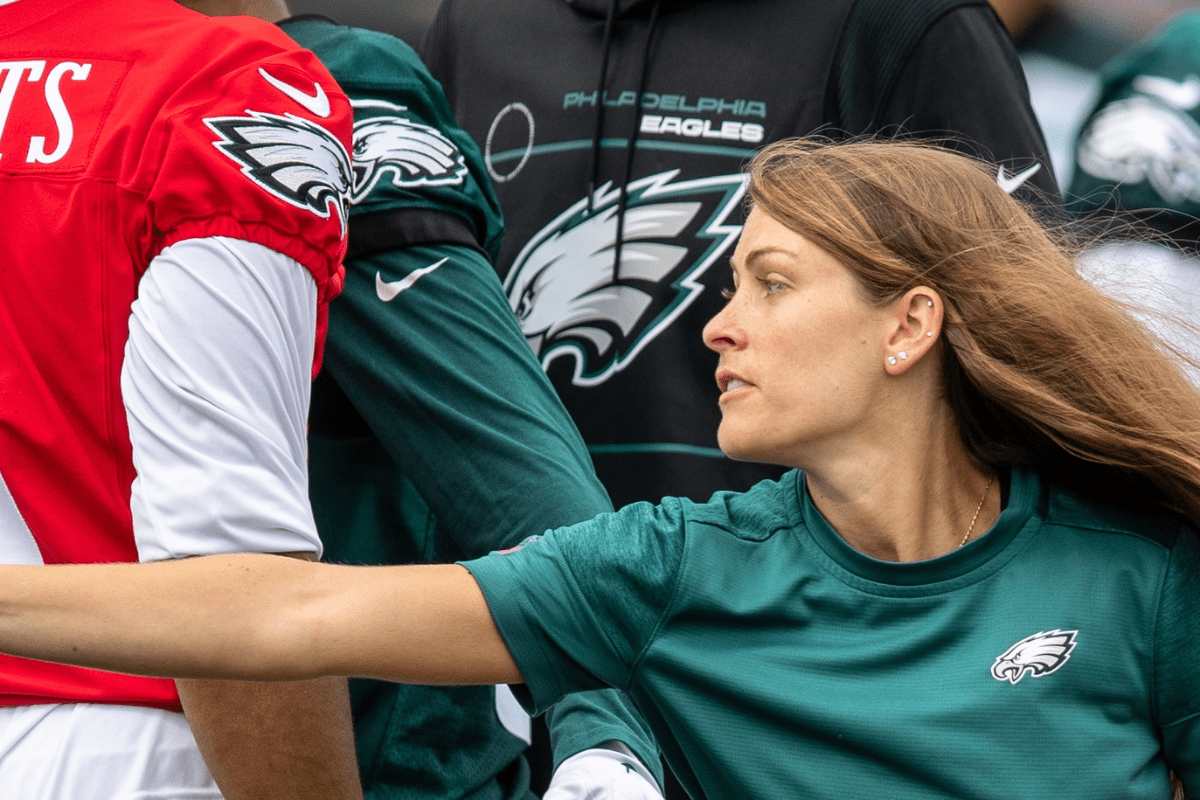 Philadelphia Eagles Sports Dietitian Shares the Importance of Nutrition for the Team