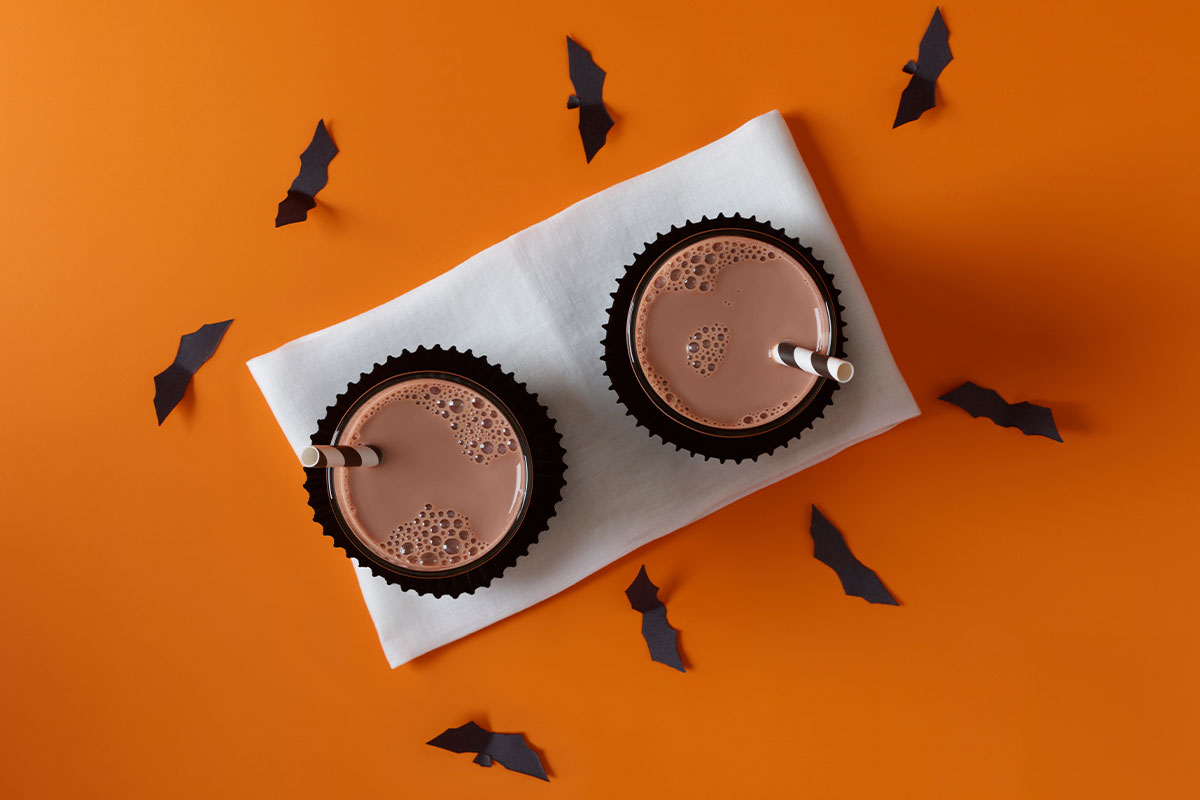 6 Razones por las Cuales la Leche de Chocolate es la Bebida Oficial de Halloween