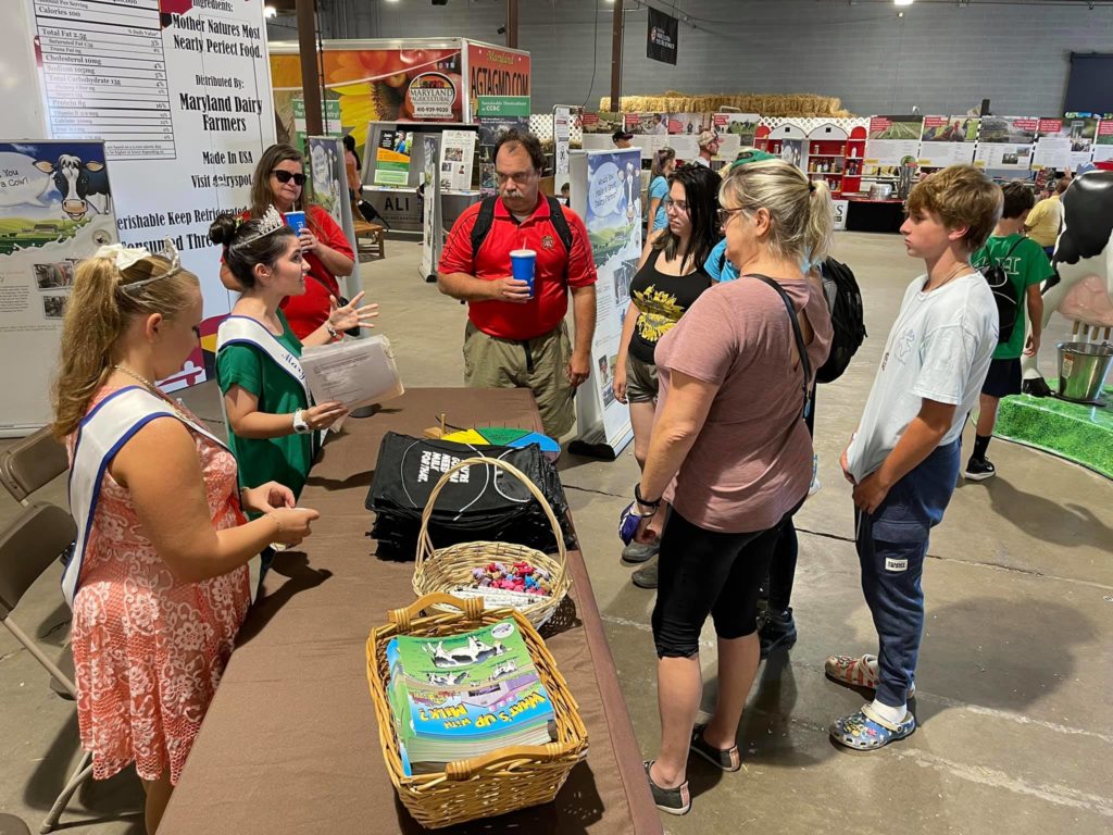 Maryland Dairy Princesses at U-Learn 2021