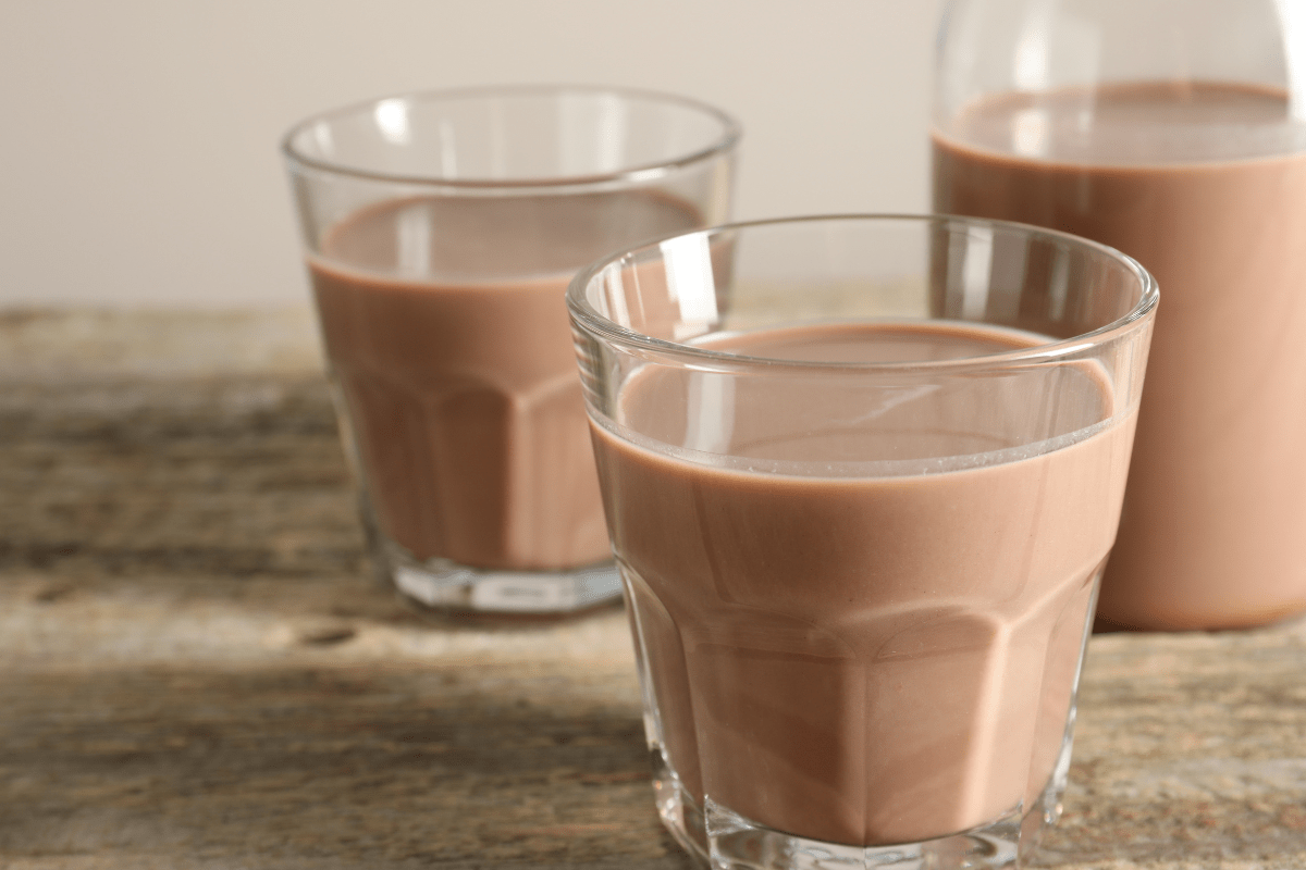 Can Lactose Intolerant People Drink Chocolate Milk?