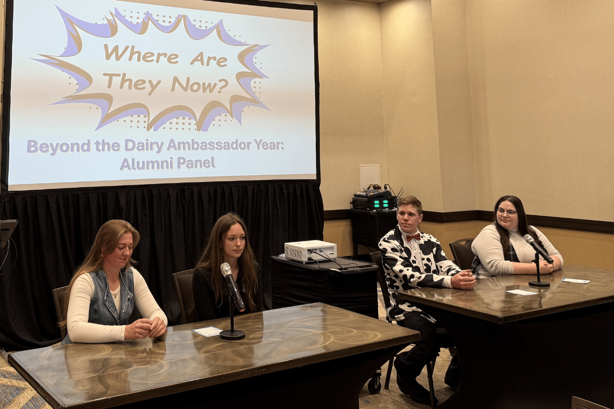 NY Dairy Ambassadors Reflect image